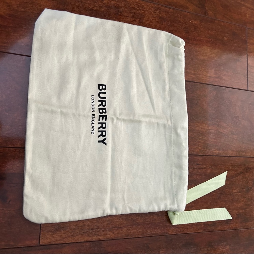 Burberry dust bag.  Never used.